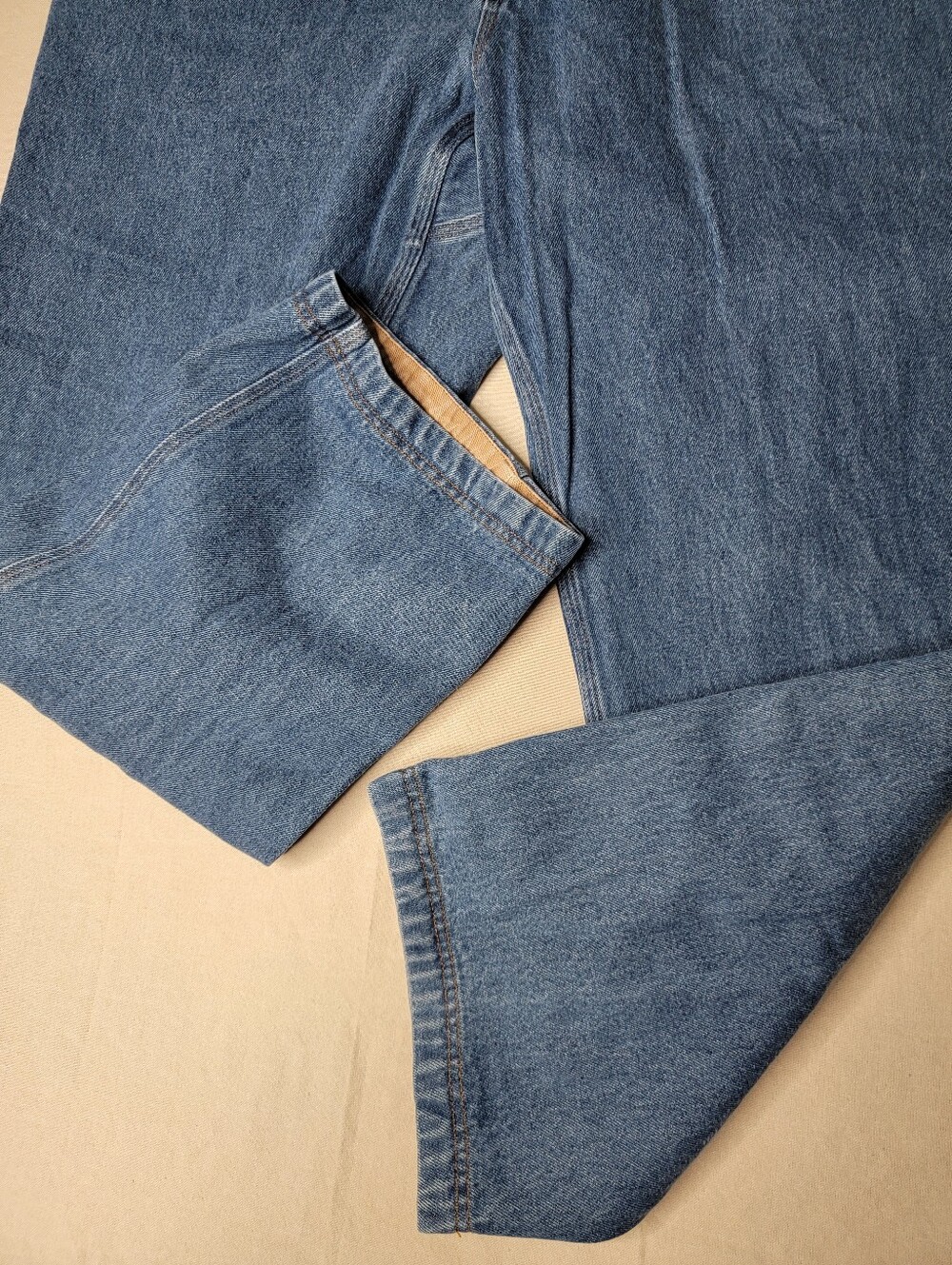 Duluth Trading Co Denim Jeans Mens 42x30 Blue Heavyweight Utility Workwear - Picture 2 of 15